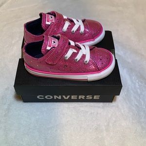 Infant size 8  pink converse shoe